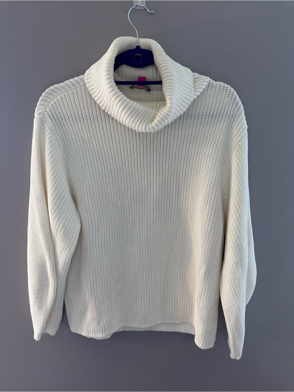 Cozy Women's Cream Turtleneck Sweater Vince Camuto 100% Cotton